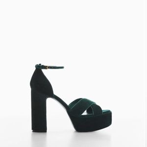 NWT: Mango, Velvet Platforms, Dark Green, size 9
